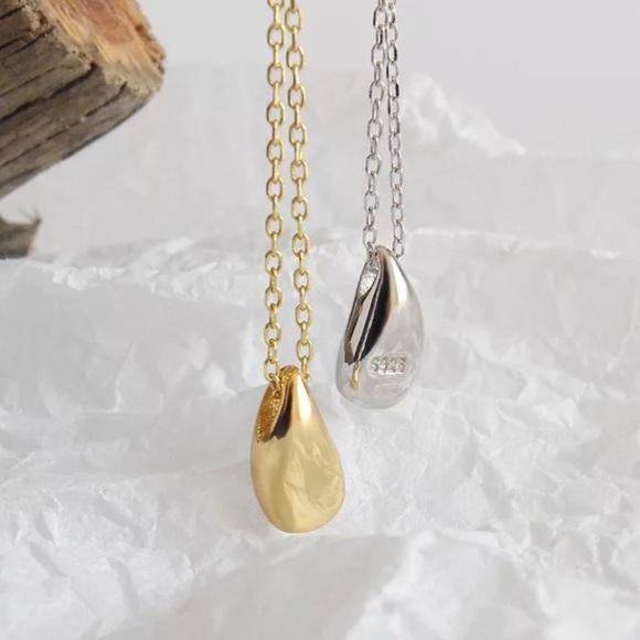 NEW 18K GOLD WATERDROP NECKLACE, NICE NECKLACE, CUTE NECKLACE - Picture 3 of 7